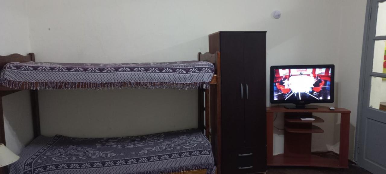 Apartamento Urquiza 575 *
